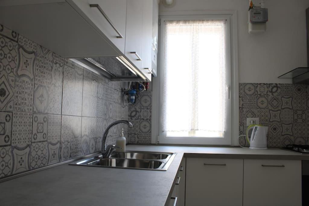 Apartment With Terrace In Chioggia'S Main Square Экстерьер фото