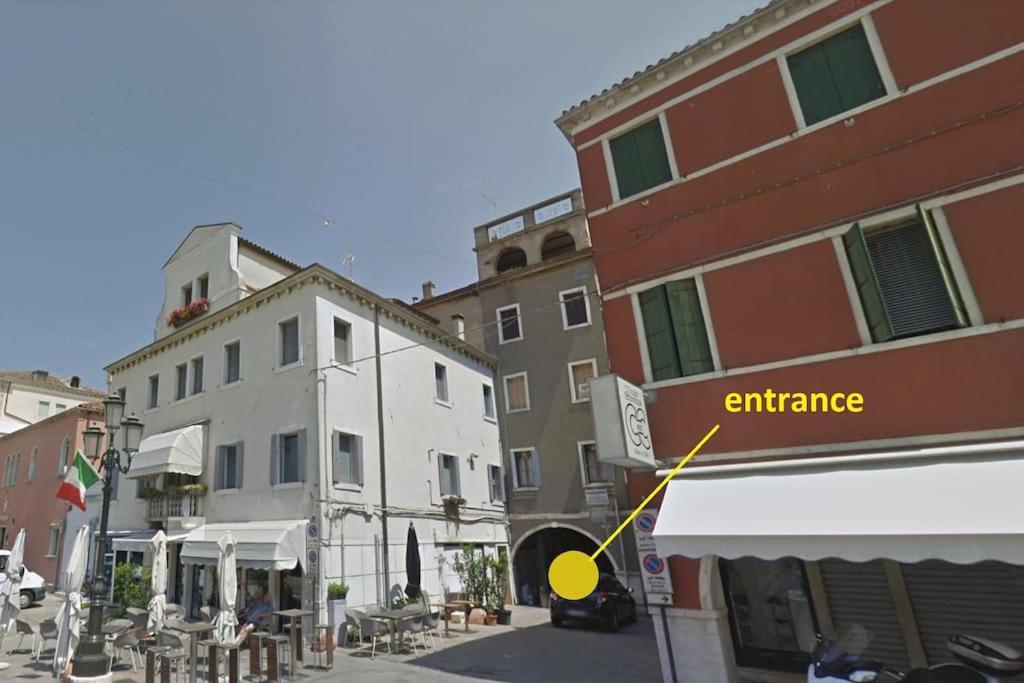 Apartment With Terrace In Chioggia'S Main Square Экстерьер фото
